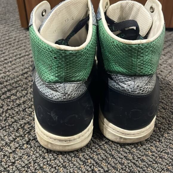 Gucci Black and Green Limited Edition Python High-Top Sneakers - Picture 5 of 8